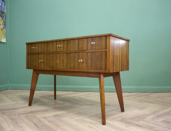 Mid Century Retro Walnut Compact Sideboard from Morris of Glasgow #0834 3