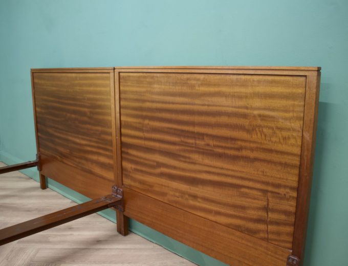 Vintage Mid Century Pair Mahogany Single Beds by Loughborough for Heals #0989 3