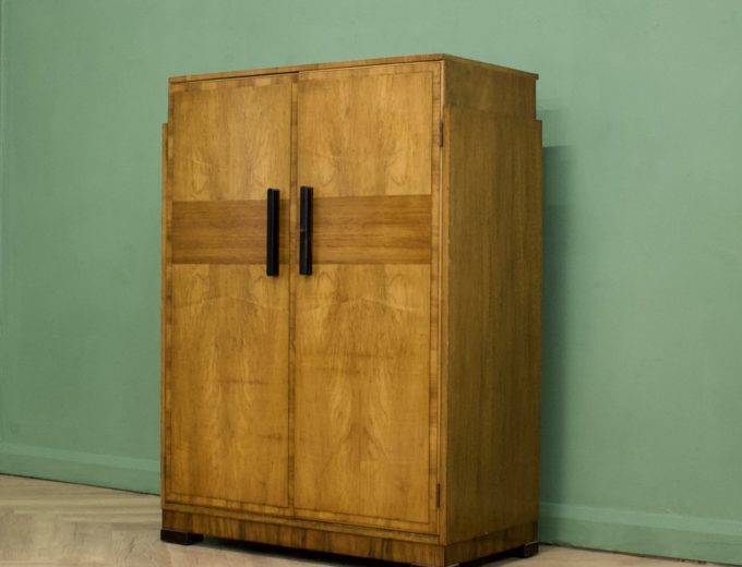 Vintage Art Deco 1930s Walnut Compact Compactum Wardrobe Waring and Gillow #1072 1