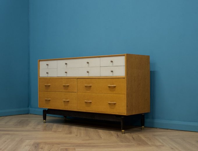 Mid Century Oak Chest of Drawers or Sideboard, G Plan China White Range, 1950s #1108 1