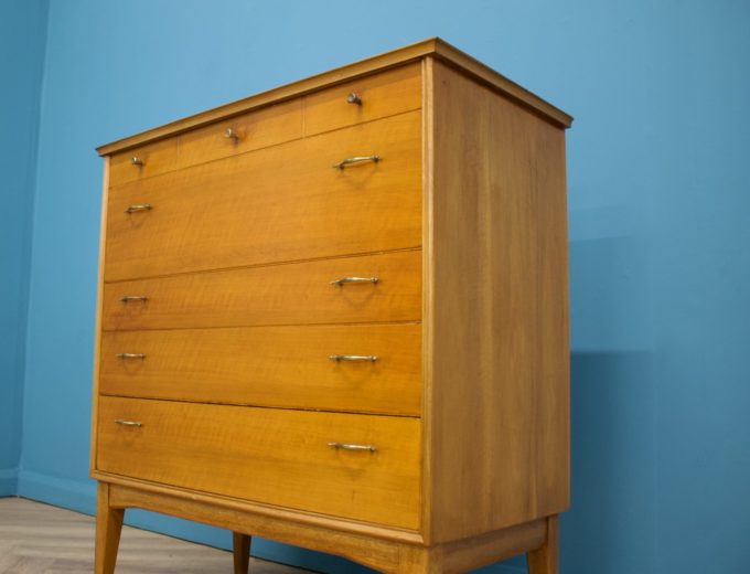 Mid Century Retro Walnut Tallboy Chest of Drawers from Alfred Cox #1121 1