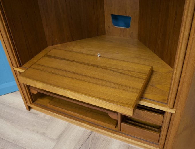 Mid Century Large Danish Teak Tambour Door Corner TV Cabinet, 1970s #1264 4