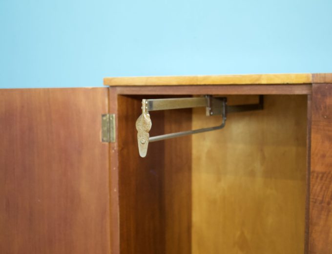 Vintage Art Deco 1930s Maple & Walnut Compact Compactum Wardrobe #1372 8