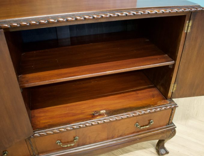 Vintage Antique Chippendale Style Mahogany Sideboard, 1920s #1548 5