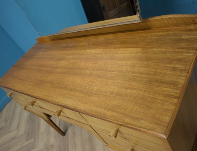 Mid Century Walnut Dressing Table from Alfred Cox, 1950s #1635 3