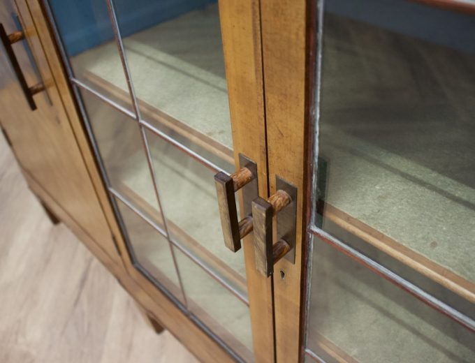 Vintage Art Deco Glazed Door Mahogany Sideboard, 1930s #1623 7