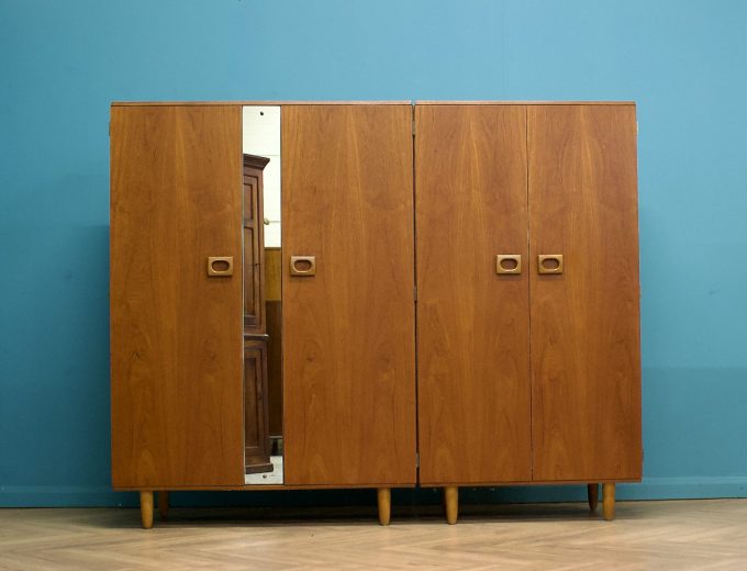 Mid Century Teak Wardrobe from Stonehill, 1960s #1676 2