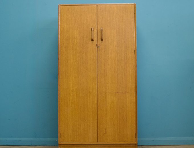 Mid Century Oak Brandon Wardrobe from G Plan, 1950s #1707 8