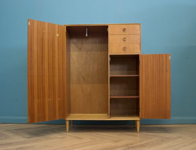 Mid Century Oak Compactum Compact Wardrobe from Meredew, 1960s #1733 3