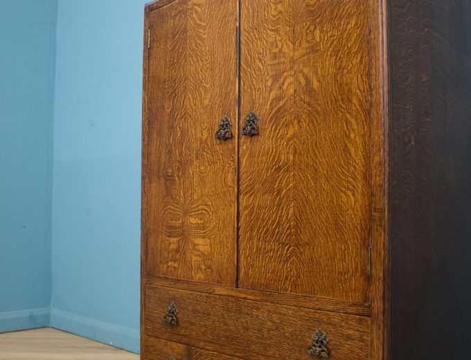 Art Deco Oak Tallboy Linen Cabinet, 1930s #1738 6