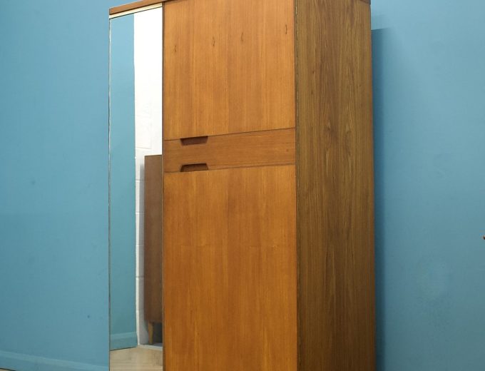 Mid Century Teak Wardrobe from Uniflex, 1960s #1749 9