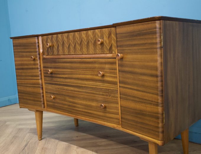 Mid Century Walnut Compact Sideboard from Uniflex, 1960s #1756 8