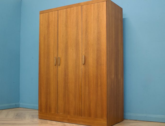 Mid Century Teak Quadrille Triple Door Wardrobe from G Plan, 1960s #1764 9