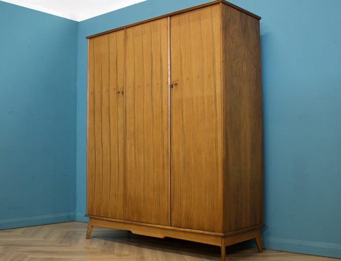 Mid Century Walnut Triple Door Wardrobe from Alfred Cox , 1950’s, #1781 10