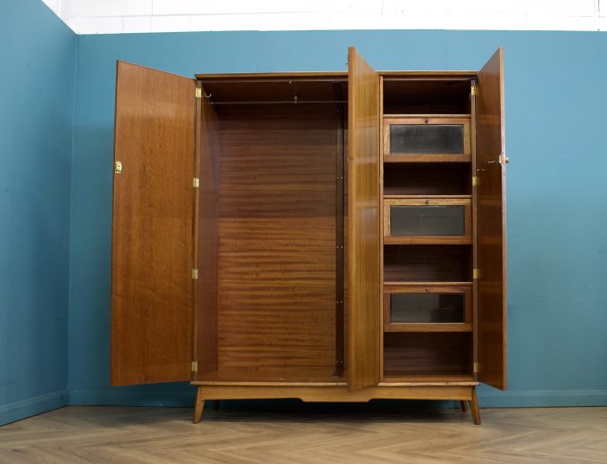 Mid Century Walnut Triple Door Wardrobe from Alfred Cox , 1950’s, #1781 6