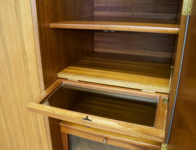 Mid Century Walnut Triple Door Wardrobe from Alfred Cox , 1950’s, #1781 1