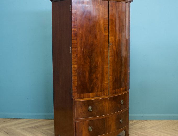Antique 19th Century Bow Fronted Mahogany Wardrobe, 1900s #1785 0