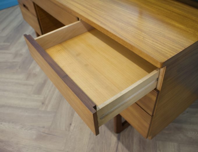 Mid Century Teak Dressing Table or Desk from Uniflex, 1960s #1790 5