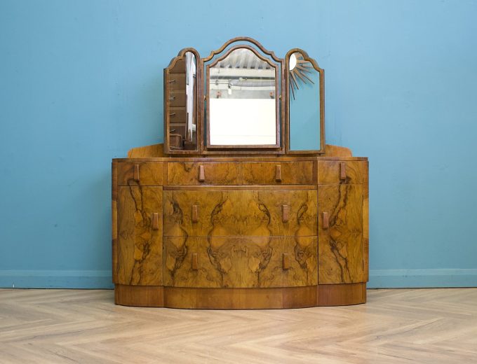 Art Deco Burr Walnut Dressing Table or Sideboard, 1930s #1806 9