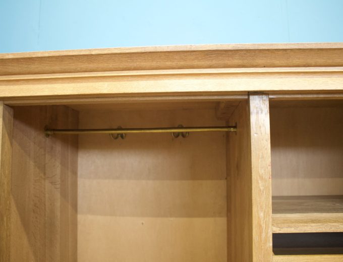 Georgian Style Oak Compactum Compact Wardrobe, 1930s #1824 4