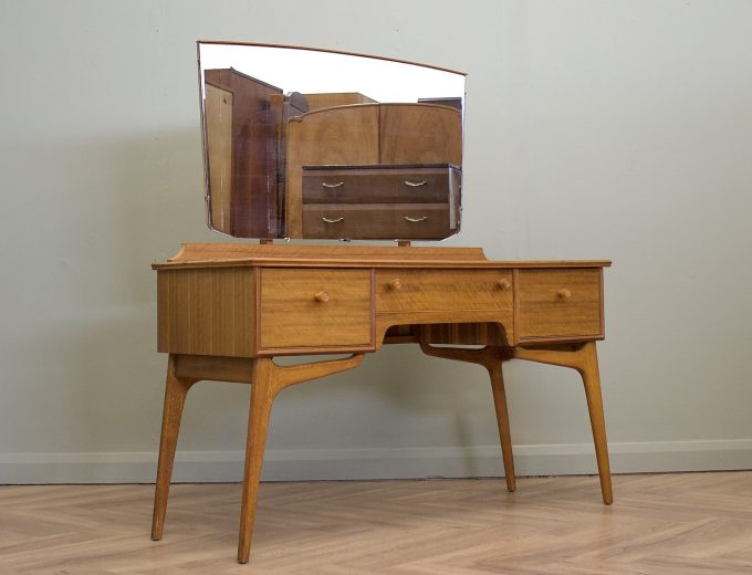 Mid Century Walnut Dressing Table Chest from Alfred Cox, 1950s #1810 0