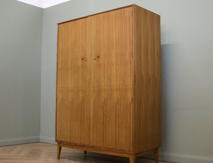 Mid Century Walnut Wardrobe from Alfred Cox Heals, 1960’s, #1812 6