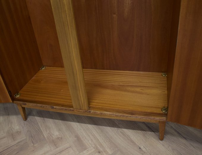 Mid Century Walnut Wardrobe from Alfred Cox Heals, 1960’s, #1812 2