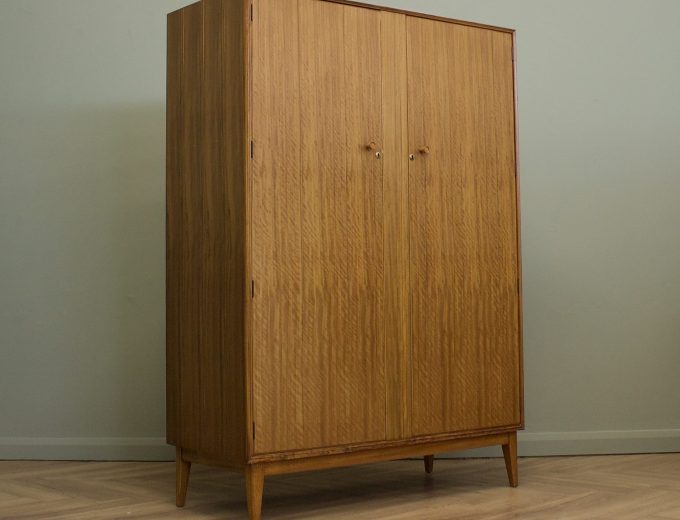 Mid Century Walnut Wardrobe from Alfred Cox Heals, 1960’s, #1812 0