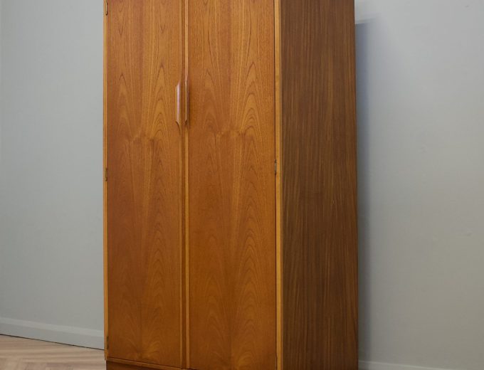 Mid Century Teak Wardrobe from Austinsuite, 1960s #1814 6