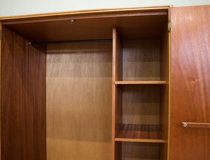 Mid Century Teak Wardrobe from Austinsuite, 1960s #1814 2