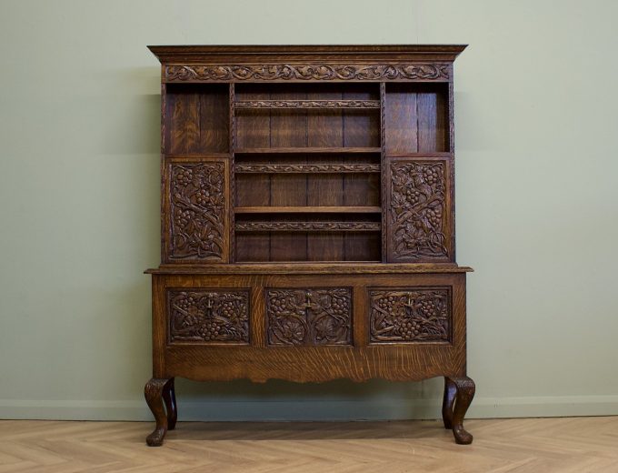 Vintage Oak Jacobean Style Carved Cabinet Dresser, 1980s #1831 12