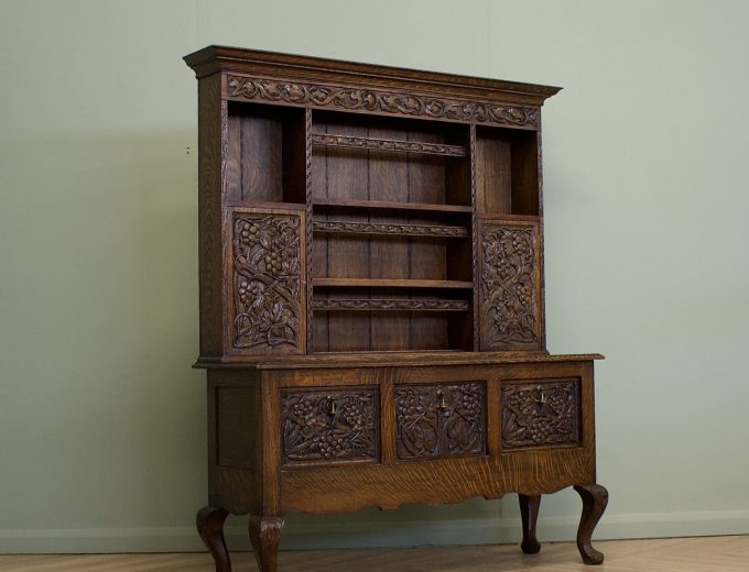 Vintage Oak Jacobean Style Carved Cabinet Dresser, 1980s #1831 0