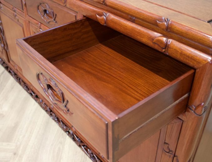 Antique Style Rosewood Chinese Style Sideboard, 1980s #1835 1