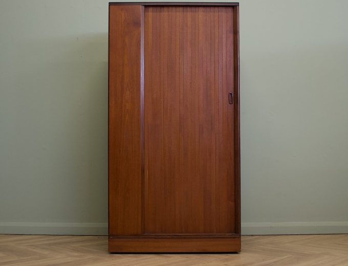 Mid Century Teak Tambour Door Wardrobe from Austinsuite, 1960s #1838 8