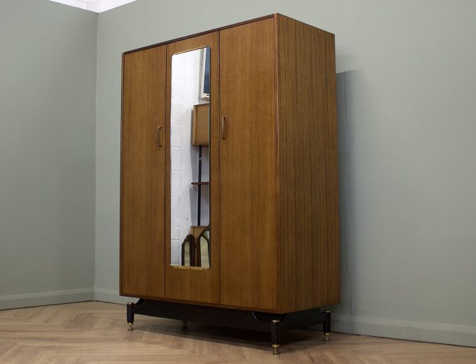 Mid Century Tola Triple Door Wardrobe from G Plan, 1960s #1843 6