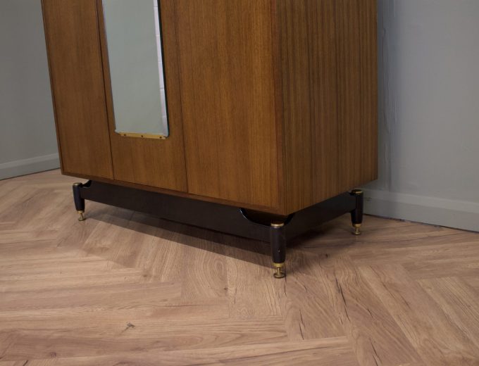 Mid Century Tola Triple Door Wardrobe from G Plan, 1960s #1843 5
