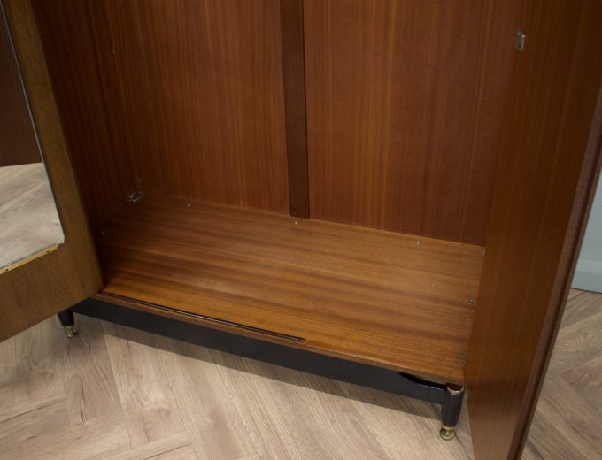 Mid Century Tola Triple Door Wardrobe from G Plan, 1960s #1843 2