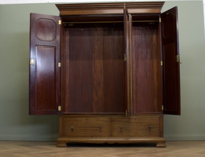 Antique Edwardian Mahogany A. Gardner & Son, Glasgow Wardrobe, 1900s, #1857 7