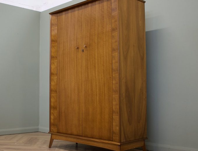 Mid Century Walnut Wardrobe from Alfred Cox Heals, 1960’s, #1856 7