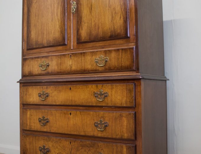 Art Deco Walnut Tallboy Cabinet on Chest from Waring and Gillow, 1930s #1864 4