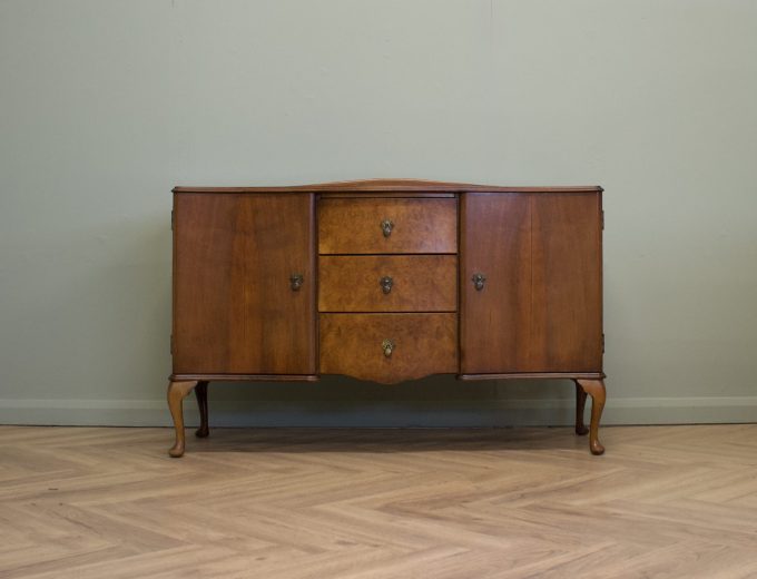 Vintage Walnut McIntosh Sideboard, 1950s #1863 10