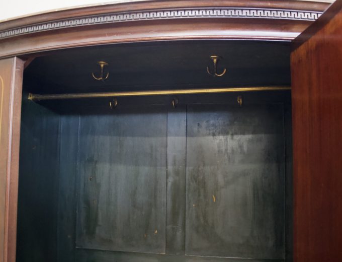 Antique 19th Century Bow Fronted Mahogany Wardrobe, 1890s #1859 2