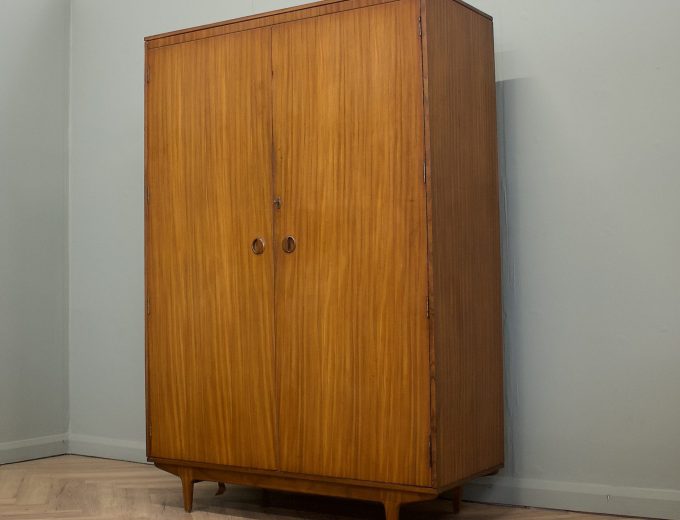 Mid Century Teak Double Door Wardrobe from Butilux, 1960s #1867 1 of 2 6