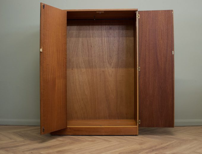Mid Century Teak Wardrobe from Austinsuite, 1960s #1869 4