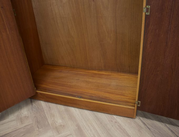 Mid Century Teak Wardrobe from Austinsuite, 1960s #1869 3