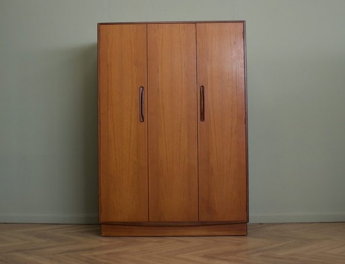 Mid Century Teak Fresco Triple Door Wardrobe from G Plan, 1960s #2167 9