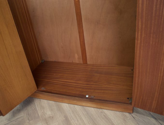 Mid Century Teak Fresco Triple Door Wardrobe from G Plan, 1960s #2167 1