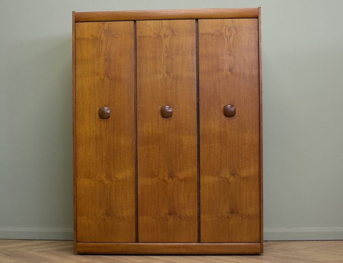 Mid Century Teak Wardrobe from Elliots of Newbury, 1960s #2185 2 of 2 8
