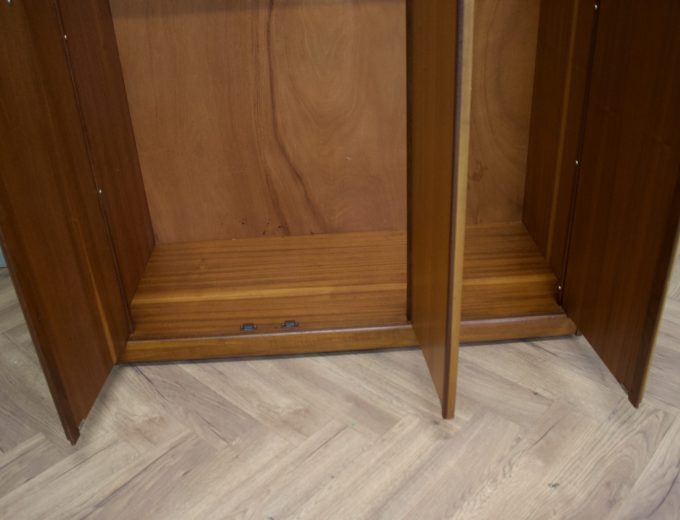 Mid Century Teak Wardrobe from Elliots of Newbury, 1960s #2185 2 of 2 2