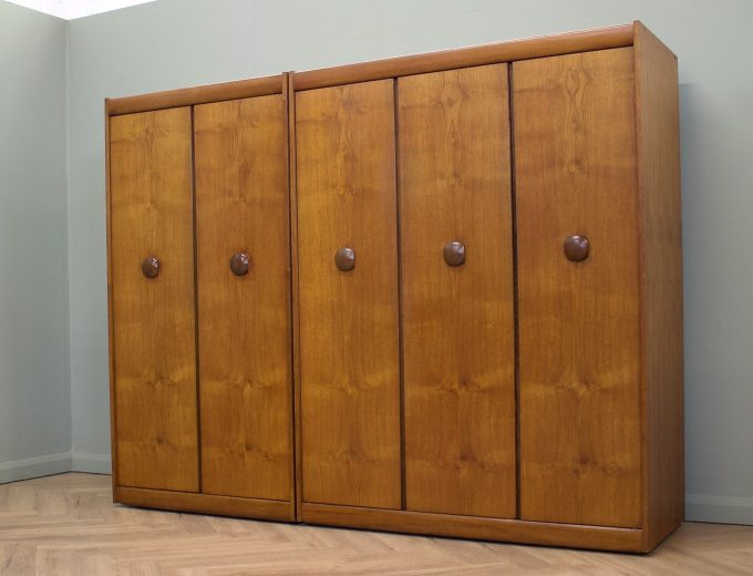 Mid Century Teak Wardrobe from Elliots of Newbury, 1960s #2186 1 of 2 7